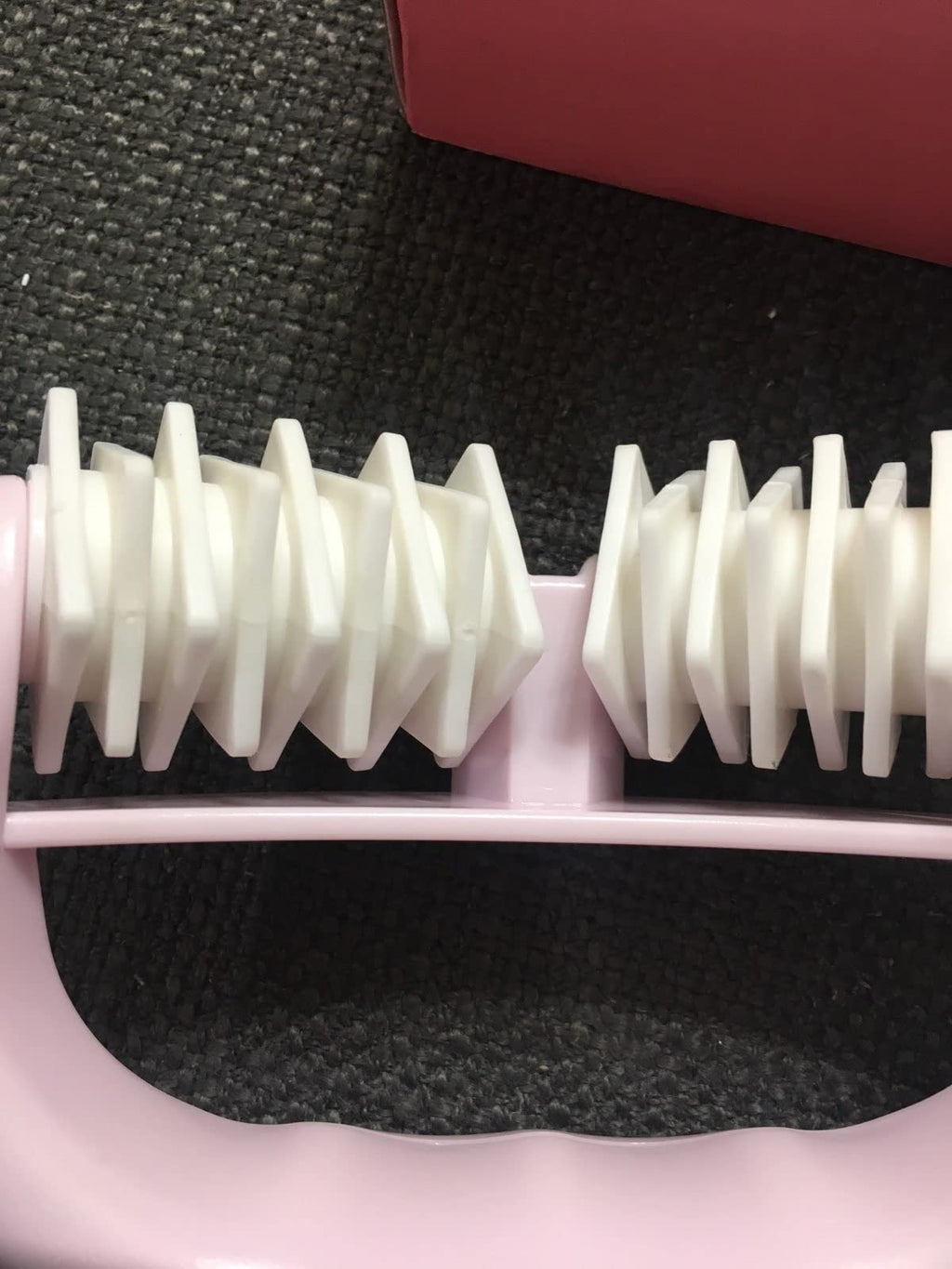 Levitural Lymphatic Drainage Roller – Handheld Massager for Cellulite & Muscles